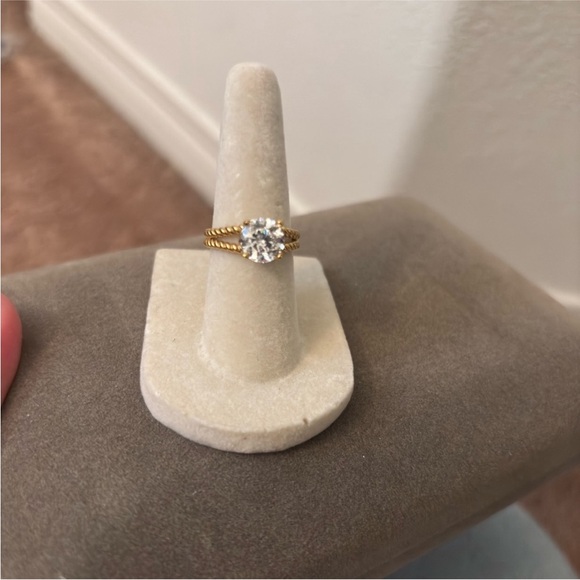 CZ 925 Elegant Gold and Silver Women's Ring - Picture 4 of 4